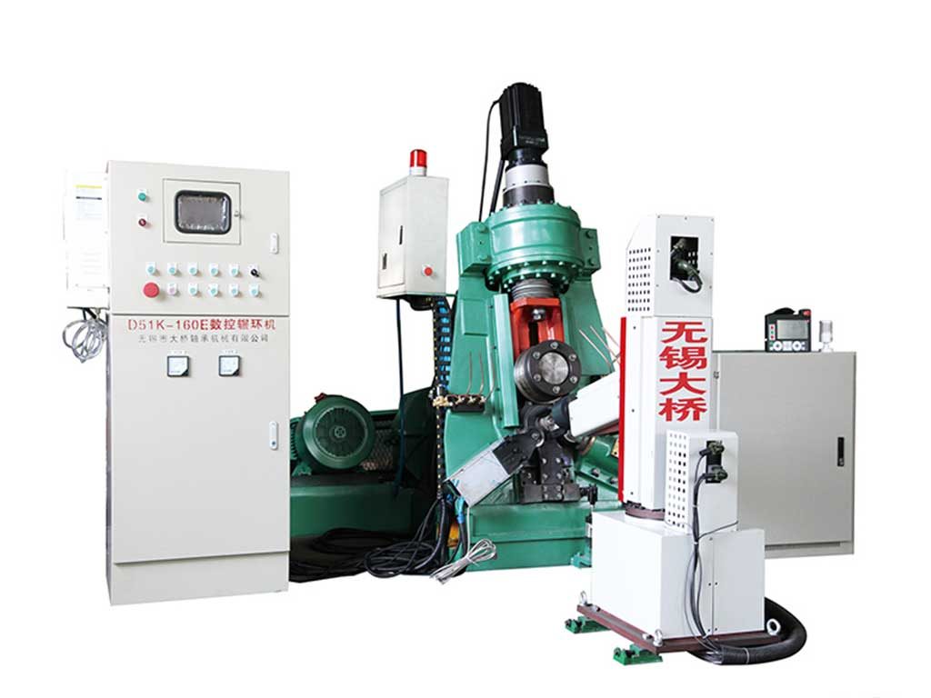 ring rolling machine with robot